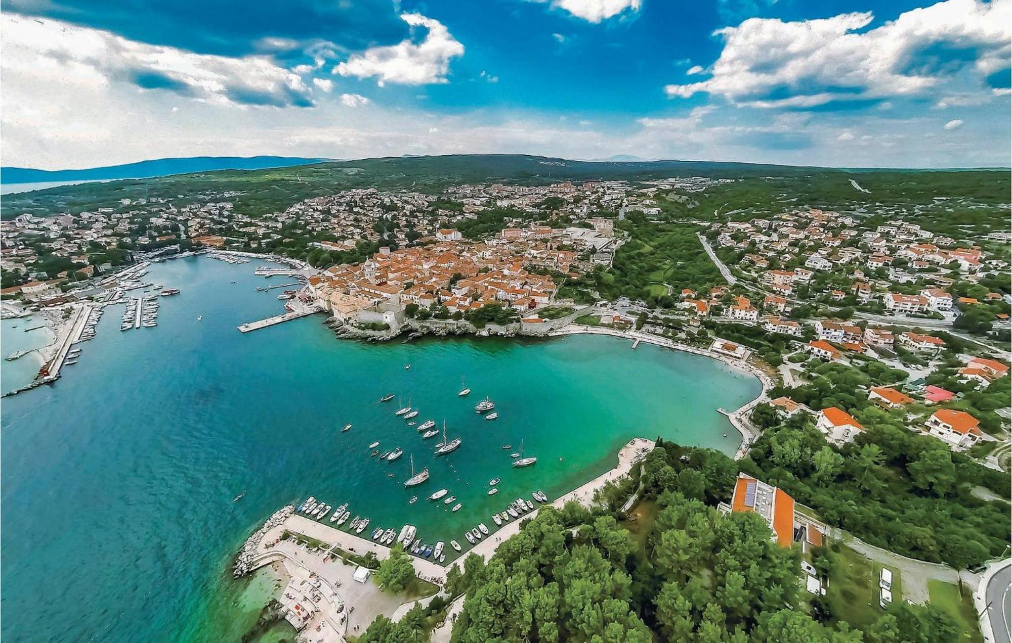 Gorgeous Apartment In Krk With Kitchen Krk Town Εξωτερικό φωτογραφία